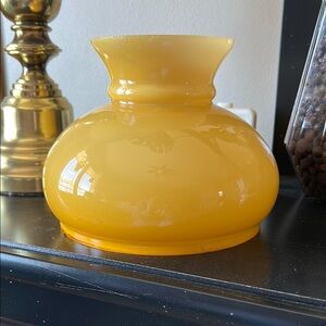 Charming Yellow Glass Hurricane Lamp Shade / Vase / Kleenex Holder / GWTW